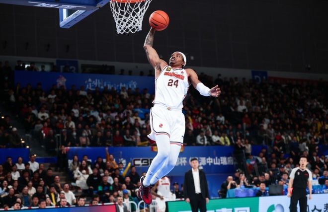 议外援上演首秀杜锋全主力出战检验阵容九游会J9广东VS广厦万众瞩目！争(图1)
